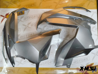 Комплект переднего бокового пластика(облицовка фары+бока) на МаксиСкутер PROMAX-HONDA ADV