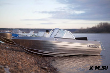 Алюминиевая моторная лодка Тактика-430 DC